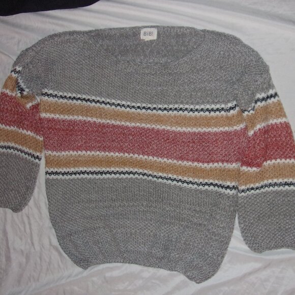 size medium   knit  gray  womens sweater striped top - Picture 1 of 4